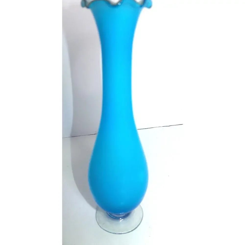 Vintage Turquoise Blue Cased Glass Ruffled Bud Vase 7.25